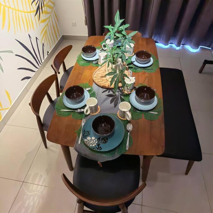 Alocasia Geniehome 3Br Free Wifi @ Utropolis Shah Alam Luaran gambar